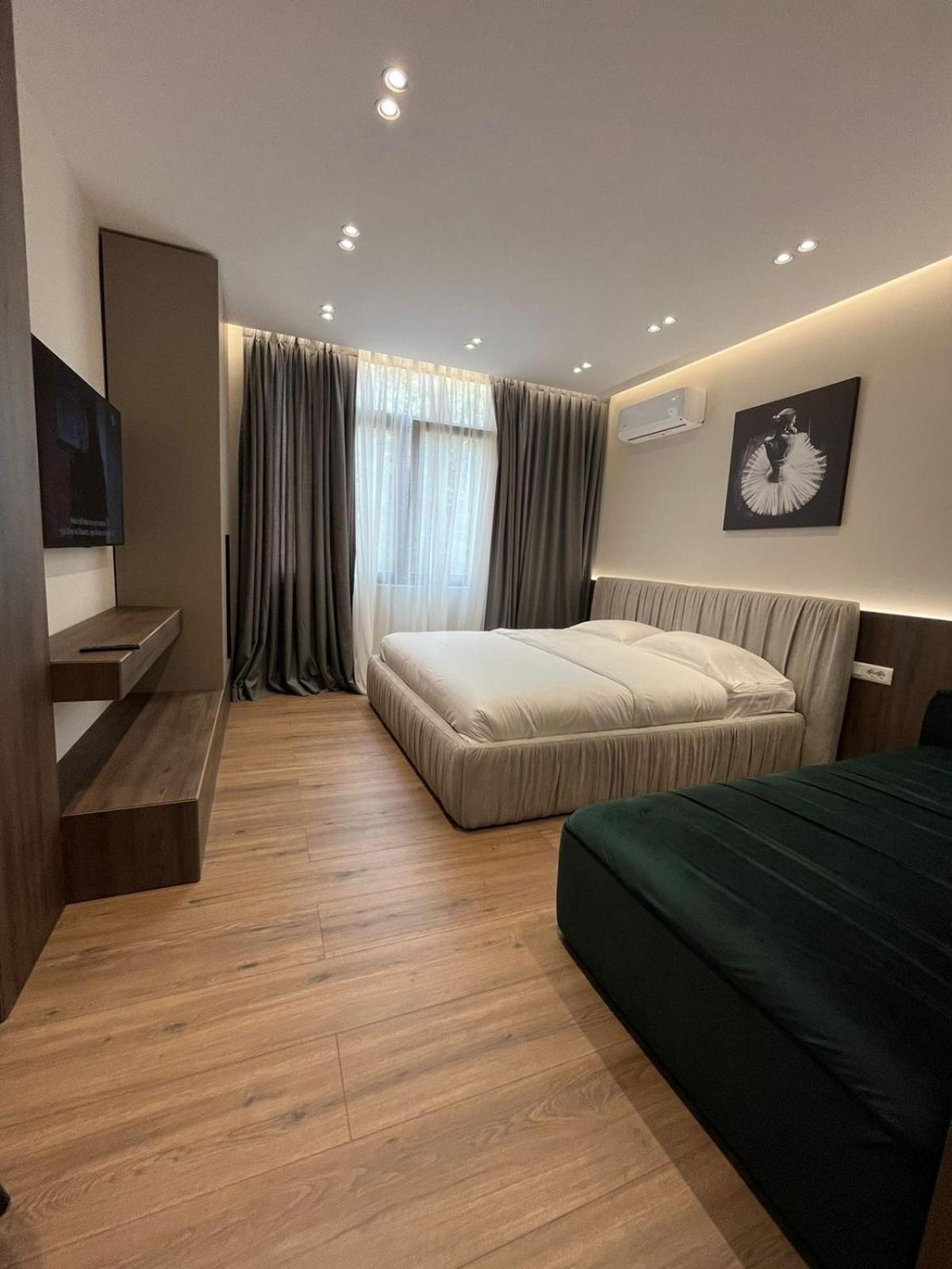 Lux Stay Tirana Zewnętrze zdjęcie