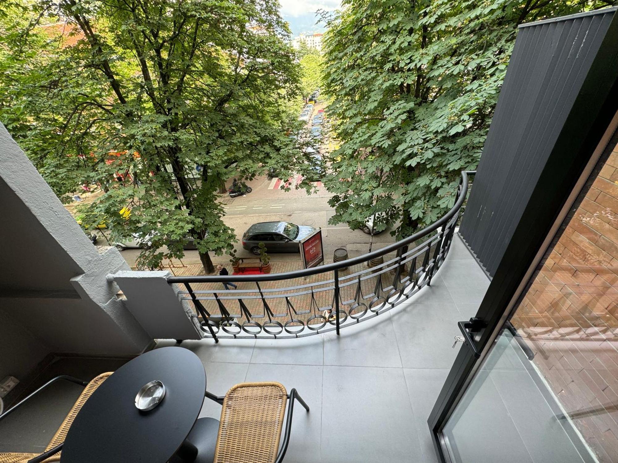 Lux Stay Tirana Zewnętrze zdjęcie